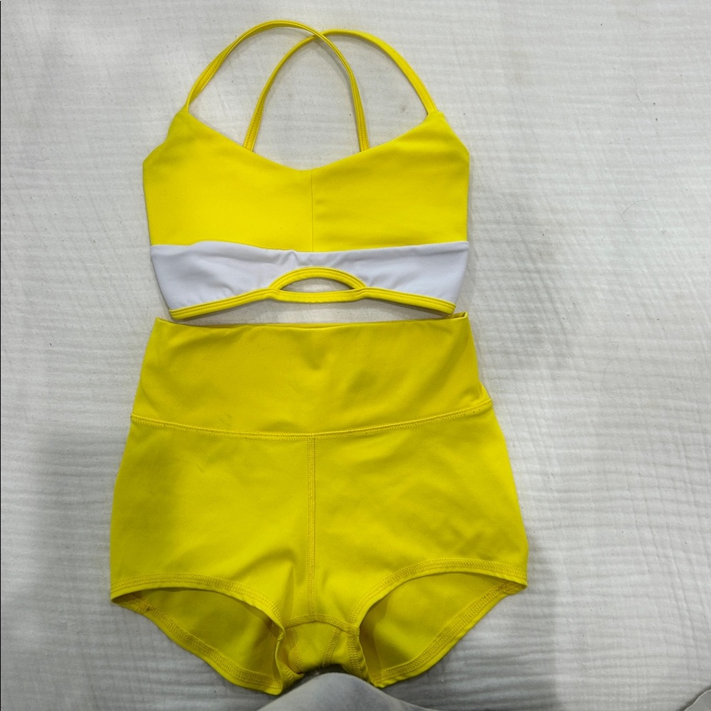 Five the label dance wear yellow/white contrast dance outfit